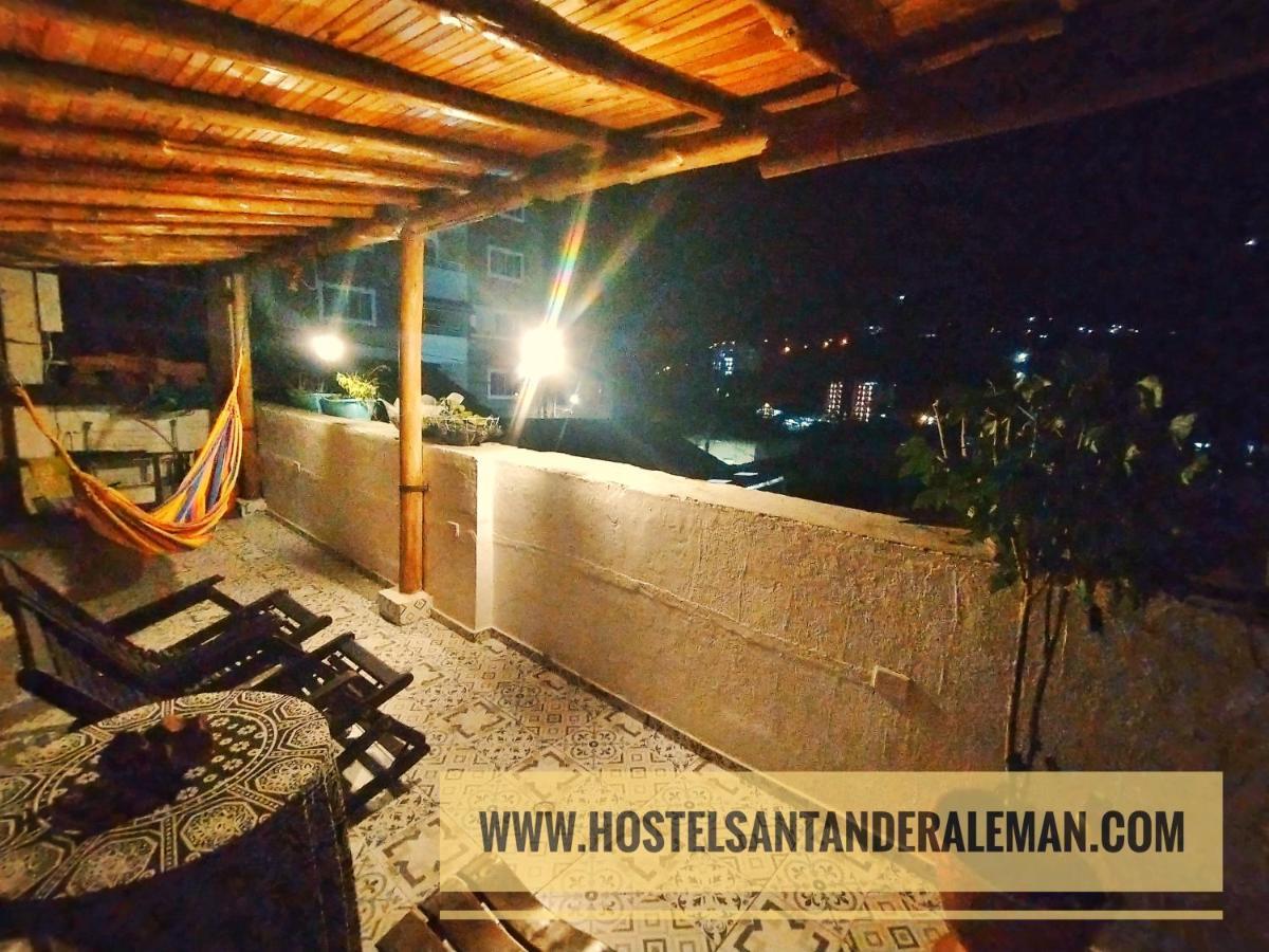 Santander Aleman Hostel San Gil Exterior foto